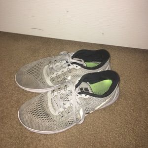 Heather Gray Nike Free RN Shoes